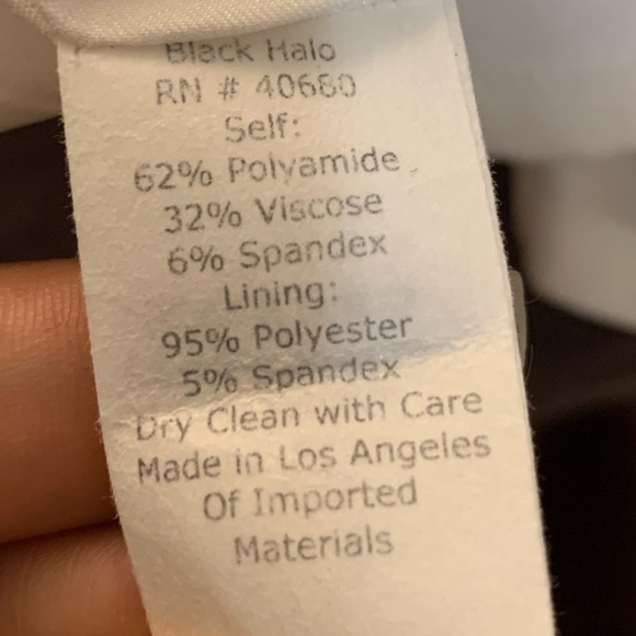 Black Halo - Ally Sheath in White size 8 - Picture 9 of 9